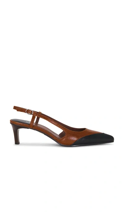 Jeffrey Campbell Booshky 펌프 In Brown