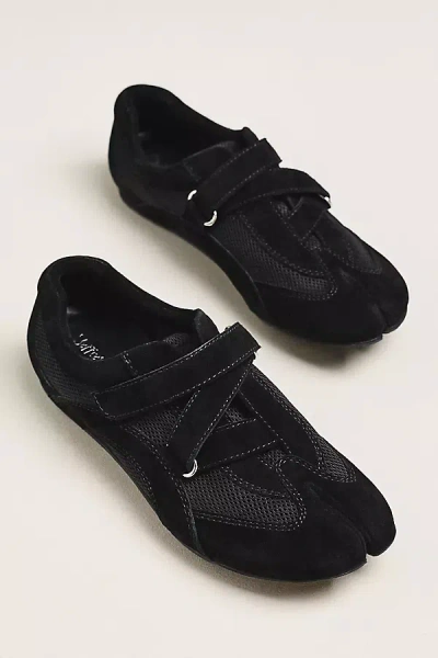 Jeffrey Campbell Cantor Split-toe Sneakers In Black