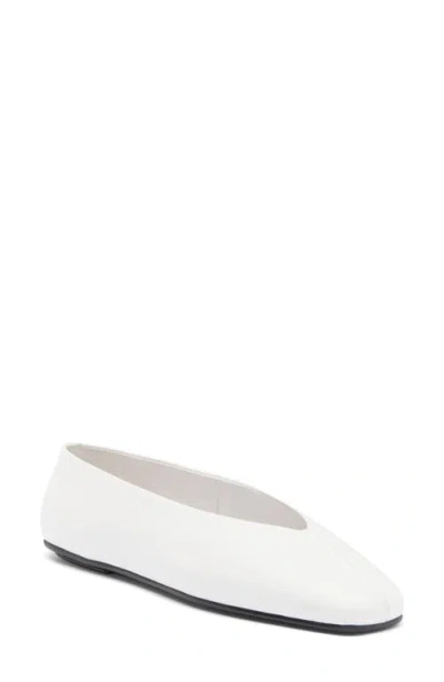 Jeffrey Campbell Fathom Flat In White