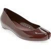 Jeffrey Campbell Fixed Split Toe Jelly Flat In Brown