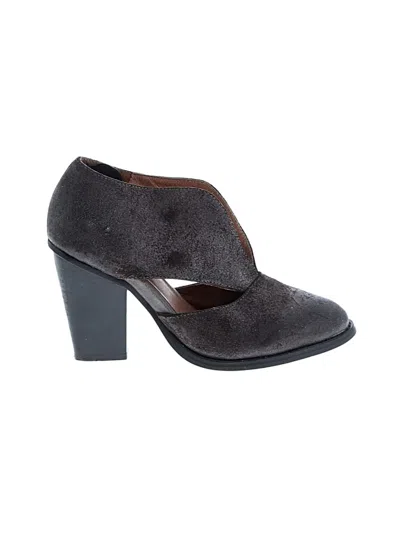 Pre-owned Jeffrey Campbell Heels In Gray