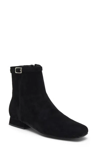 Jeffrey Campbell Reggiani Leather Bootie In Black