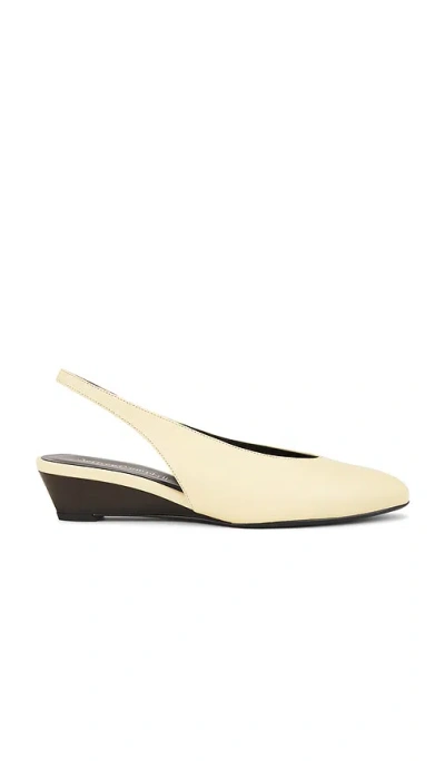 Jeffrey Campbell Snoop Pump