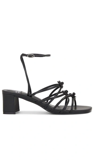 Jeffrey Campbell Sociable Sandal In 黑色