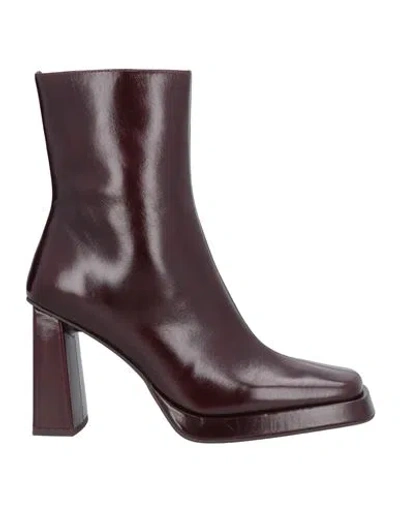 Jeffrey Campbell Woman Ankle Boots Cocoa Size 5 Soft Leather In Burgundy