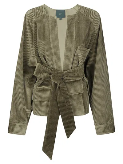 Jejia Short Ribbed Jacket With Versatile Fabric Panel In Gray
