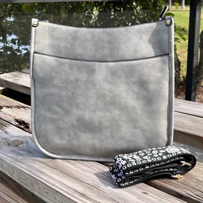 Jen & Co. Women's Kate Crossbody Bag In Light Gray