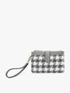 Jen & Co. Women's Pearl Wallet Clutch Houndstooth In Grey/white
