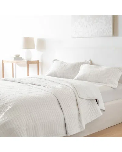 Jennifer Adams Eternal Codora Reversible Quilt Set In White