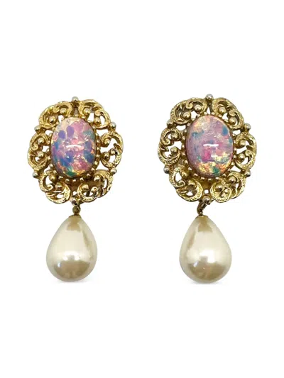 Pre-owned Jennifer Gibson Jewellery 1960s Pearl-embellished Earrings In Gold
