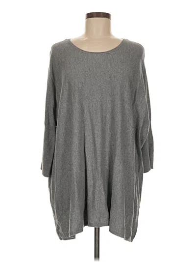 Pre-owned Jennifer Lopez Poncho In Gray