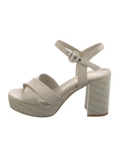 Pre-owned Jennifer Tattanelli Leather Printed Slingback Sandals In Neutral