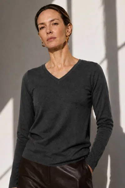 J'envie/eli The Eileen Long Sleeve Top In Charcoal In Black