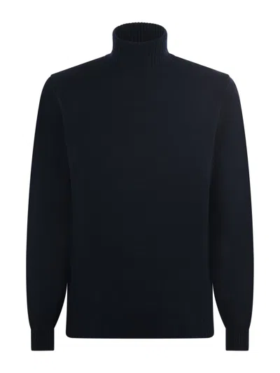 Jeordie's Turtleneck In Blue