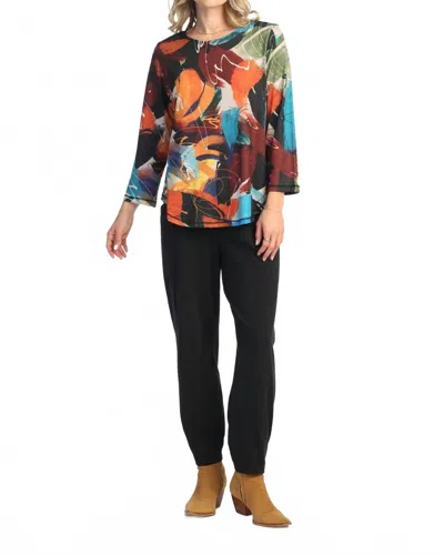 Jess & Jane Ballad Round Neck Top In Multi In Black