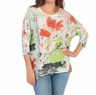 Jess & Jane Celine Button Accent Side Slit Top In Multi