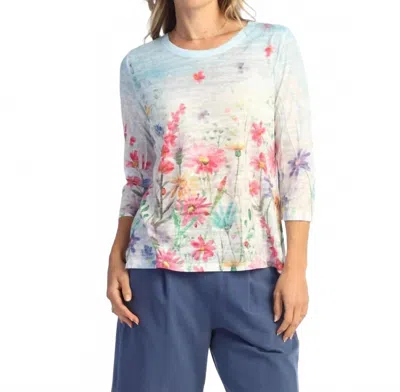 Jess & Jane Chorus Crew Neck Hi Lo Top In Multi