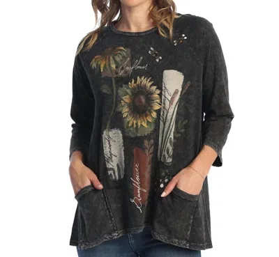 Jess & Jane Collage Mineral Washed Patch Pocket Cotton Top - Plus In Black