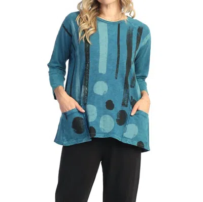 Jess & Jane Drizzle Mineral Washed Patch Pocket Tunic Top In Cypress In Multi