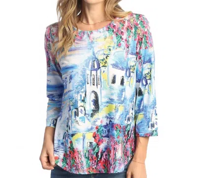 Jess & Jane Round Hem Top In Greece Print In Blue
