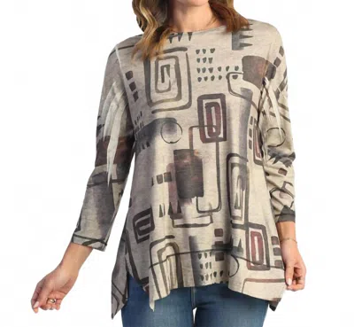 Jess & Jane Women's Maze Diagonal Side Slit Top In Multi In Neutral
