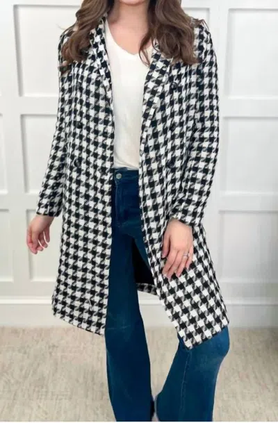 Jess Lea Fifth Avenue Houndstooth Coat In Black