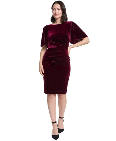 Jessica Howard Petite Boat Neck Side Tuck Short-sleeve Dress In Burgundy