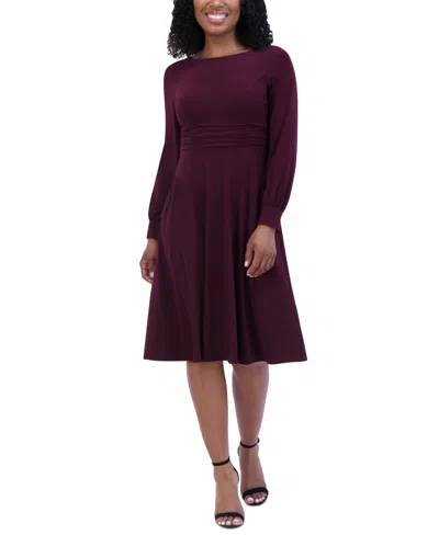 Jessica Howard Petite Ruched Boat-neck Midi Dress In Wine