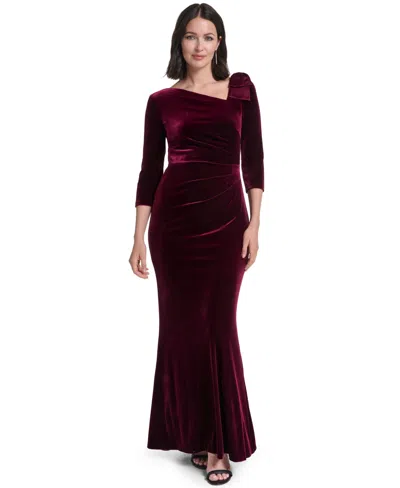 Jessica Howard Women's Asymmetrical-neck 3/4-sleeve Bow-detail Gown In Red