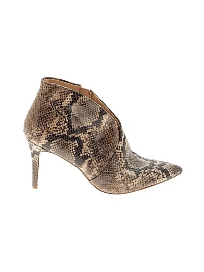 Pre-owned Jessica Simpson Ankle Boots In Gold