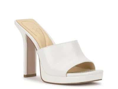 Jessica Simpson Azelica Platform Slide Sandal In White