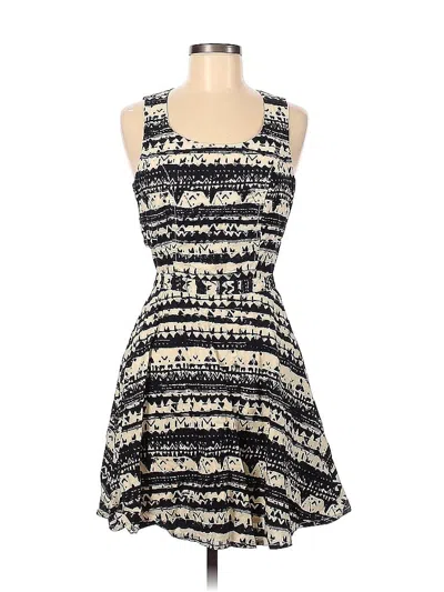 Pre-owned Jessica Simpson Casual Dress In Black