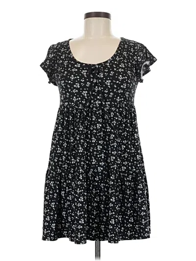 Pre-owned Jessica Simpson Casual Dress In Black