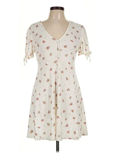 Pre-owned Jessica Simpson Casual Dress In Ivory