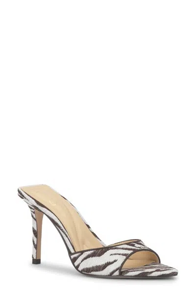 Jessica Simpson Dravie Sandal In Brown