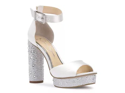 Jessica Simpson Everyn Platform Sandal In White