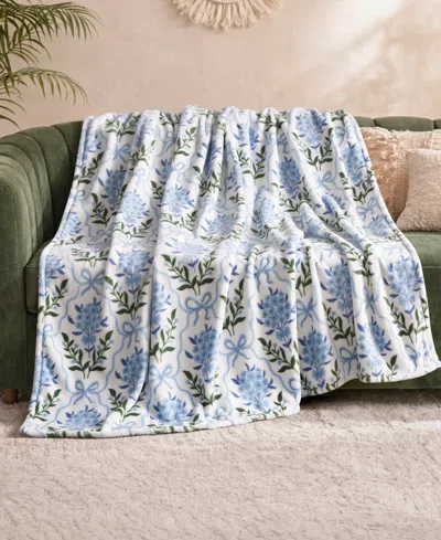 Jessica Simpson Fashion Forward Oversized Plush Throw, 60" X 90" In Multi