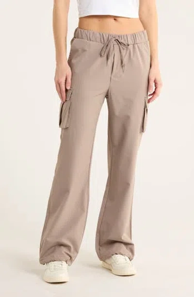 Jessica Simpson Fleece Lined Woven Cargo Pants In Gray