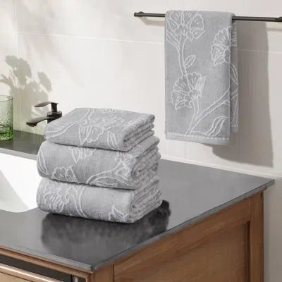 Jessica Simpson Floral Fan Bath Towels In Gray
