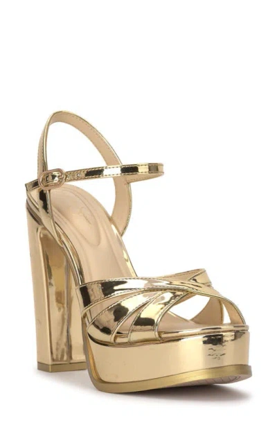 Jessica Simpson Giddings Platform Sandal In Gold Metallic