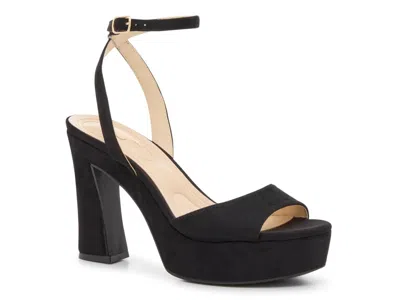 Jessica Simpson Jetteo Platform Sandal In Black