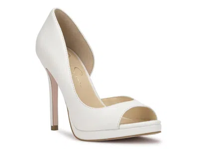 Jessica Simpson Kimli Pump In White