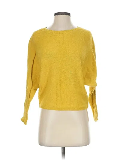 Pre-owned Jessica Simpson Pullover Sweater In Yellow