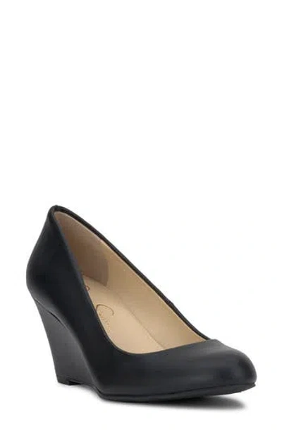Jessica Simpson Sampson Wedge Pump In Black