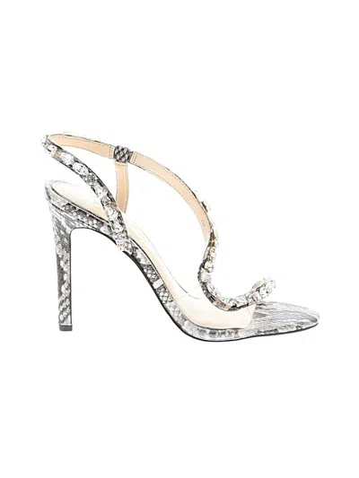 Pre-owned Jessica Simpson Sandals In Ivory