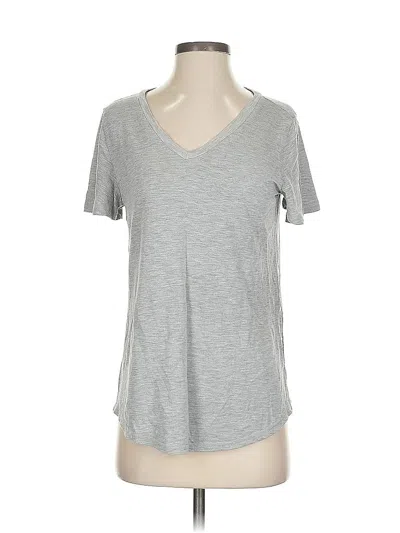 Pre-owned Jessica Simpson Short Sleeve T-shirt In Gray