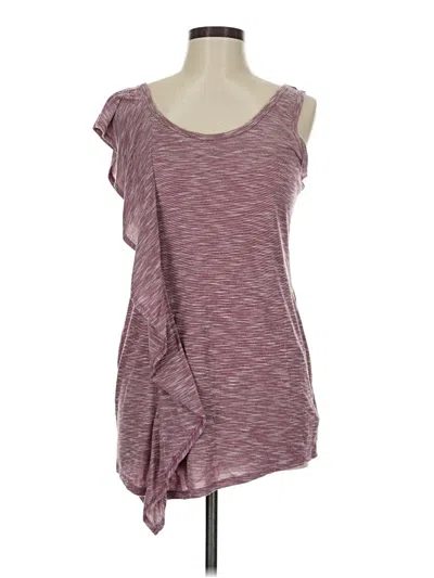 Pre-owned Jessica Simpson Sleeveless T-shirt In Burgundy