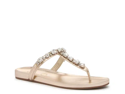 Jessica Simpson Tiorna Sandal In Gold
