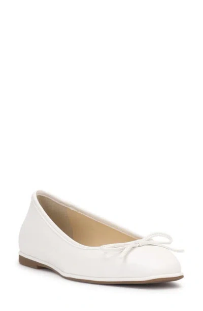 Jessica Simpson Vayrina Ballet Flat In Bright White