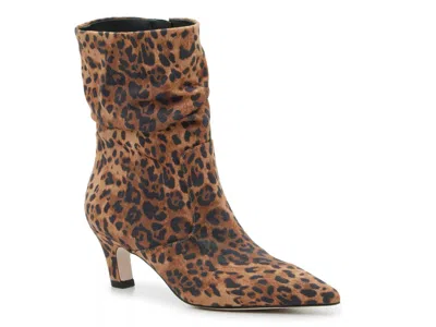 Jessica Simpson Vianne Bootie In Brown